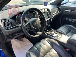 کرایسلەر 300